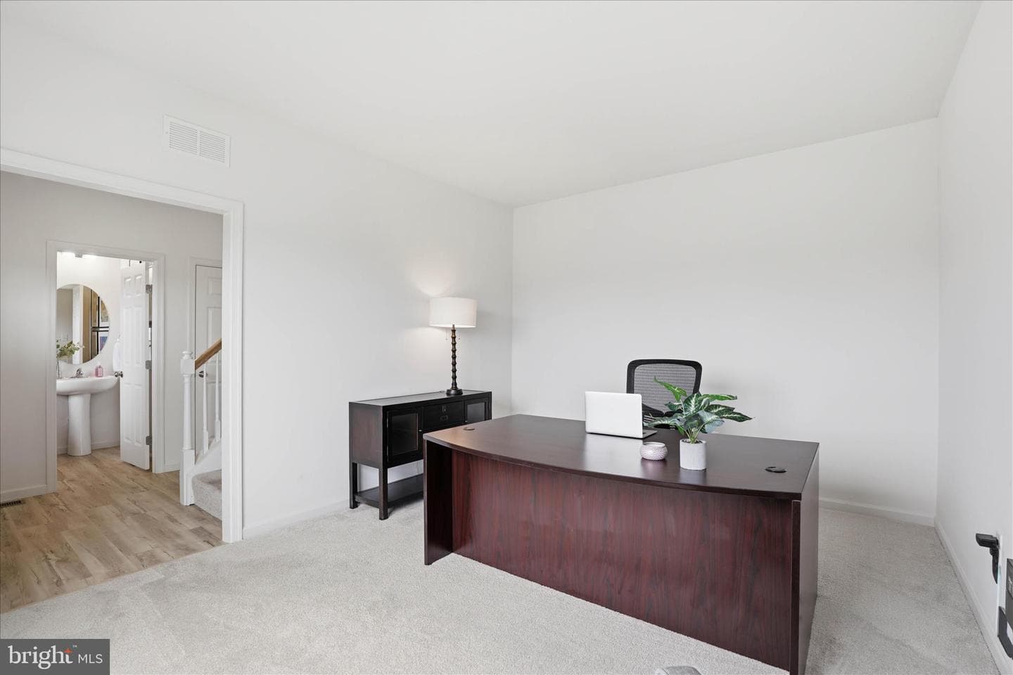 28 Lee Drive photo 14