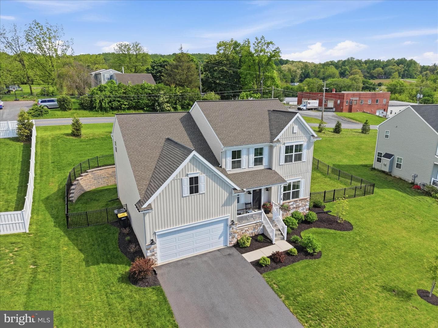 28 Lee Drive photo 48