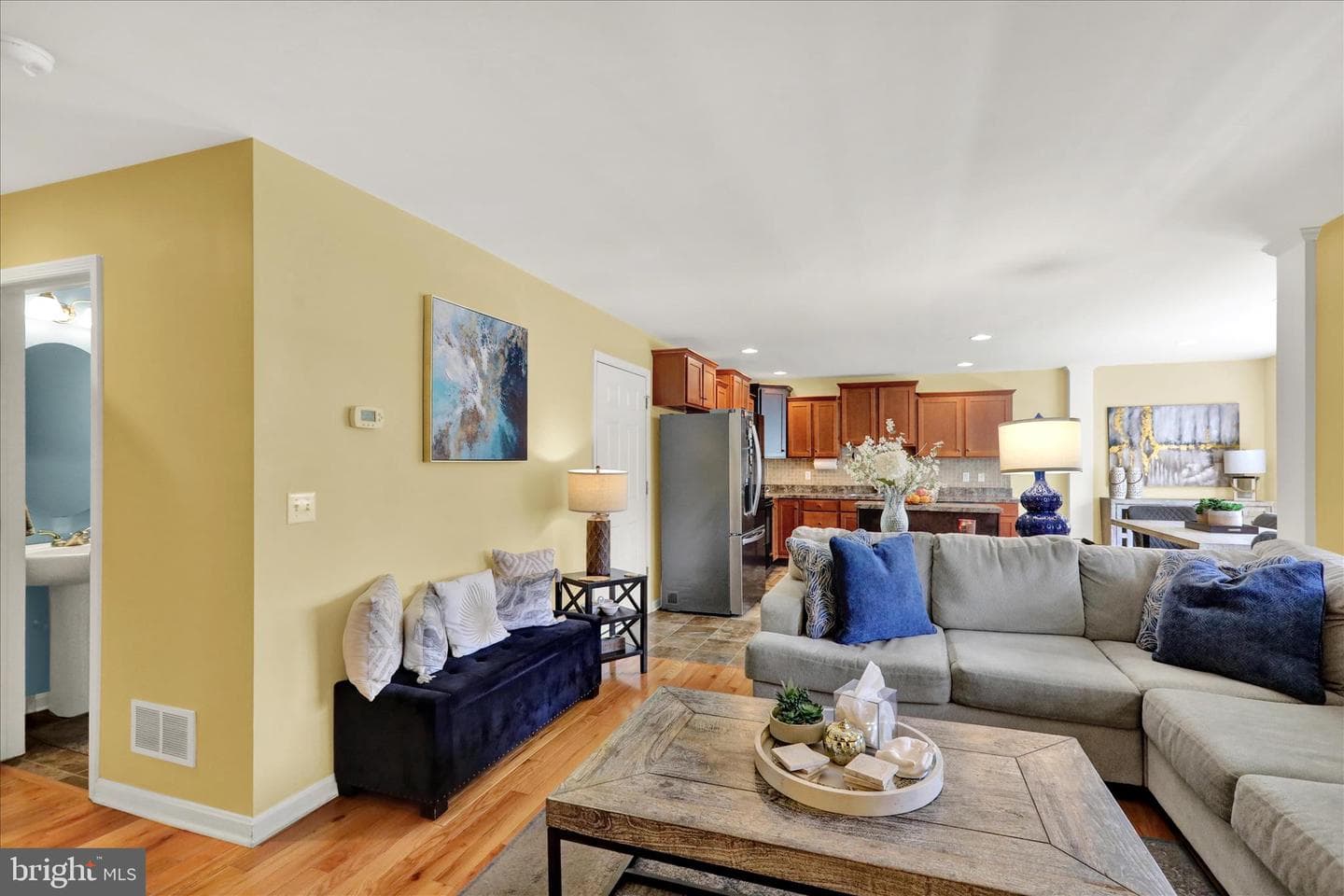 330 Wendover Way photo 7