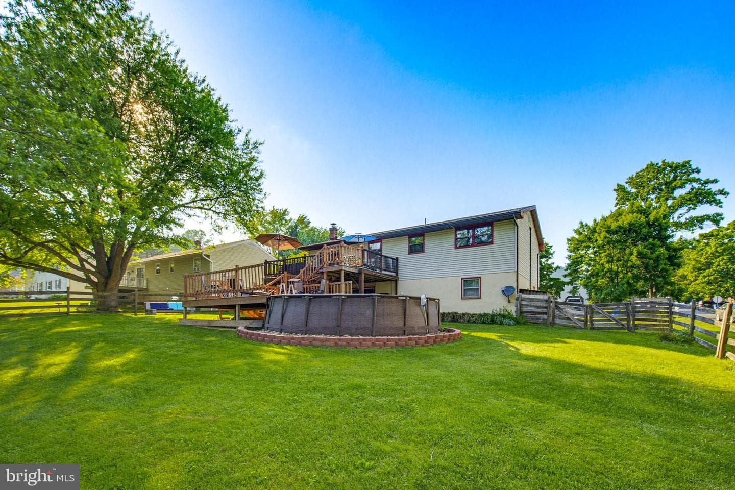 2637 Hemlock Drive photo 39