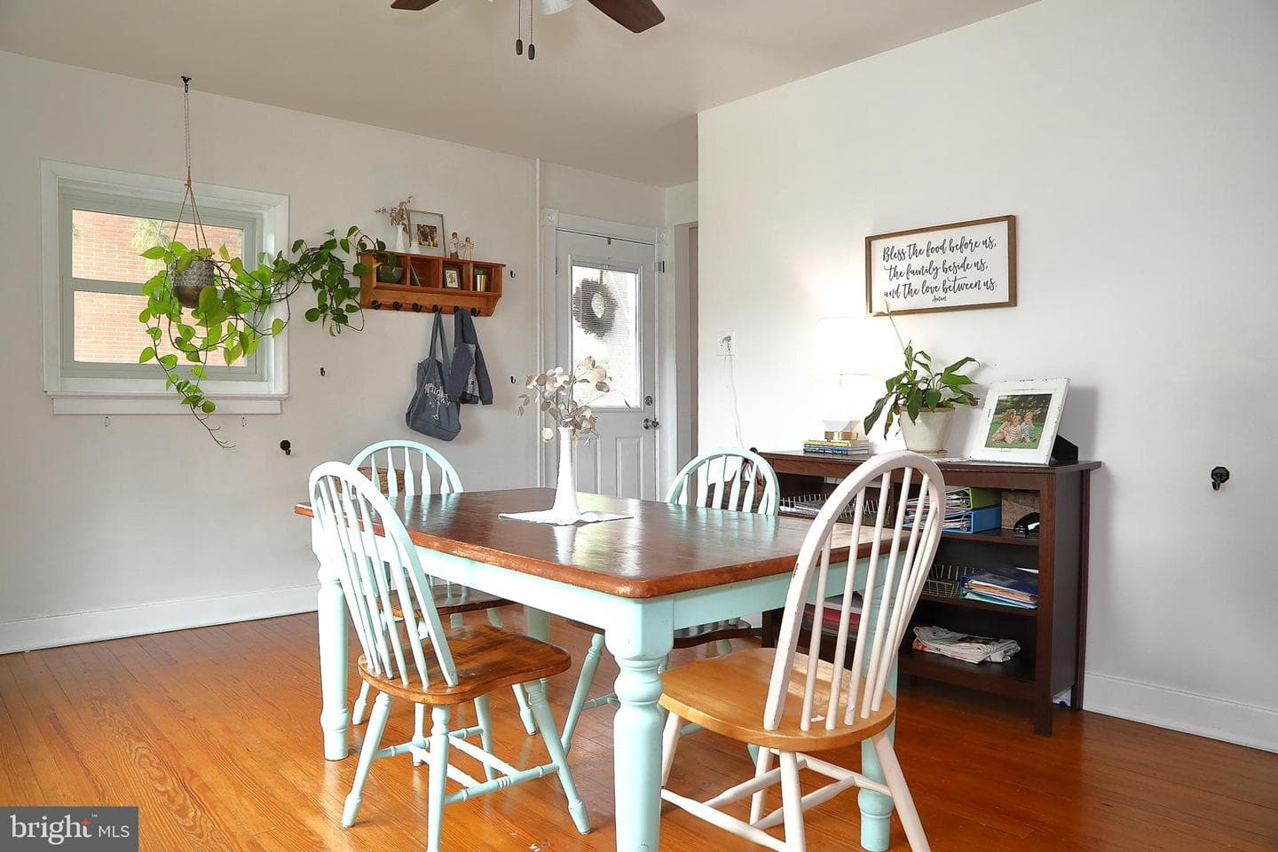 245 Elizabeth Street photo 8