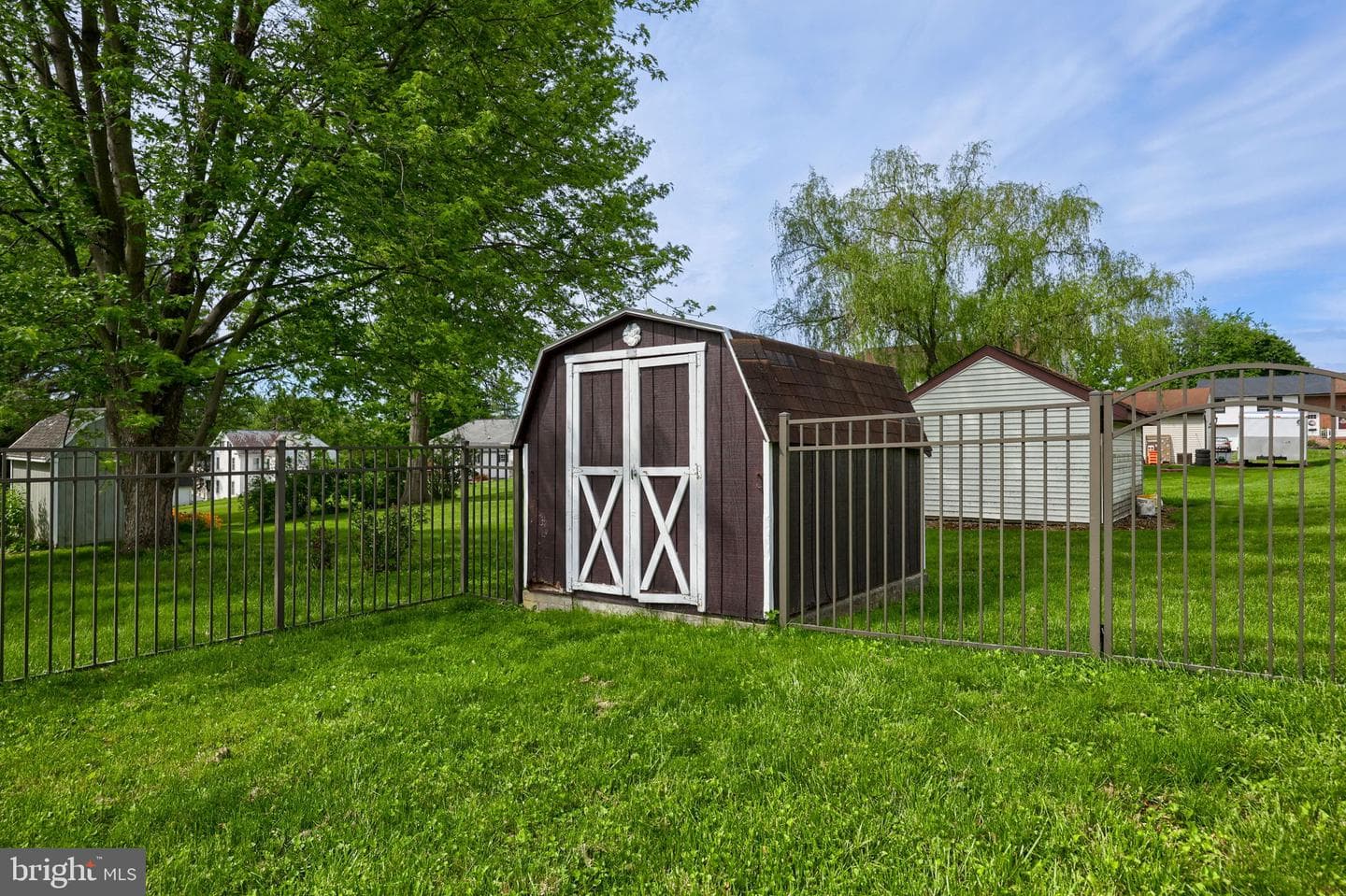 340 Curby Drive photo 28