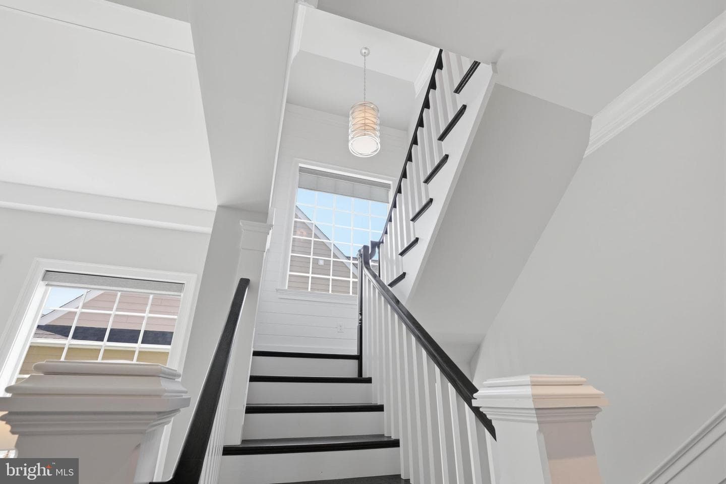 360 Addison Place photo 30