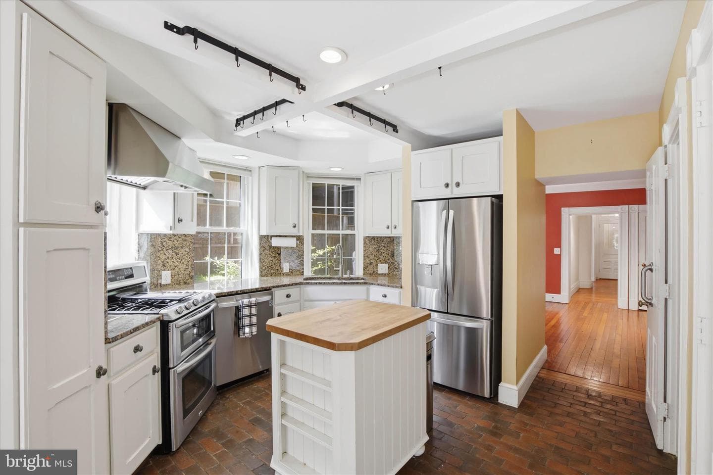 119 S Duke Street photo 18