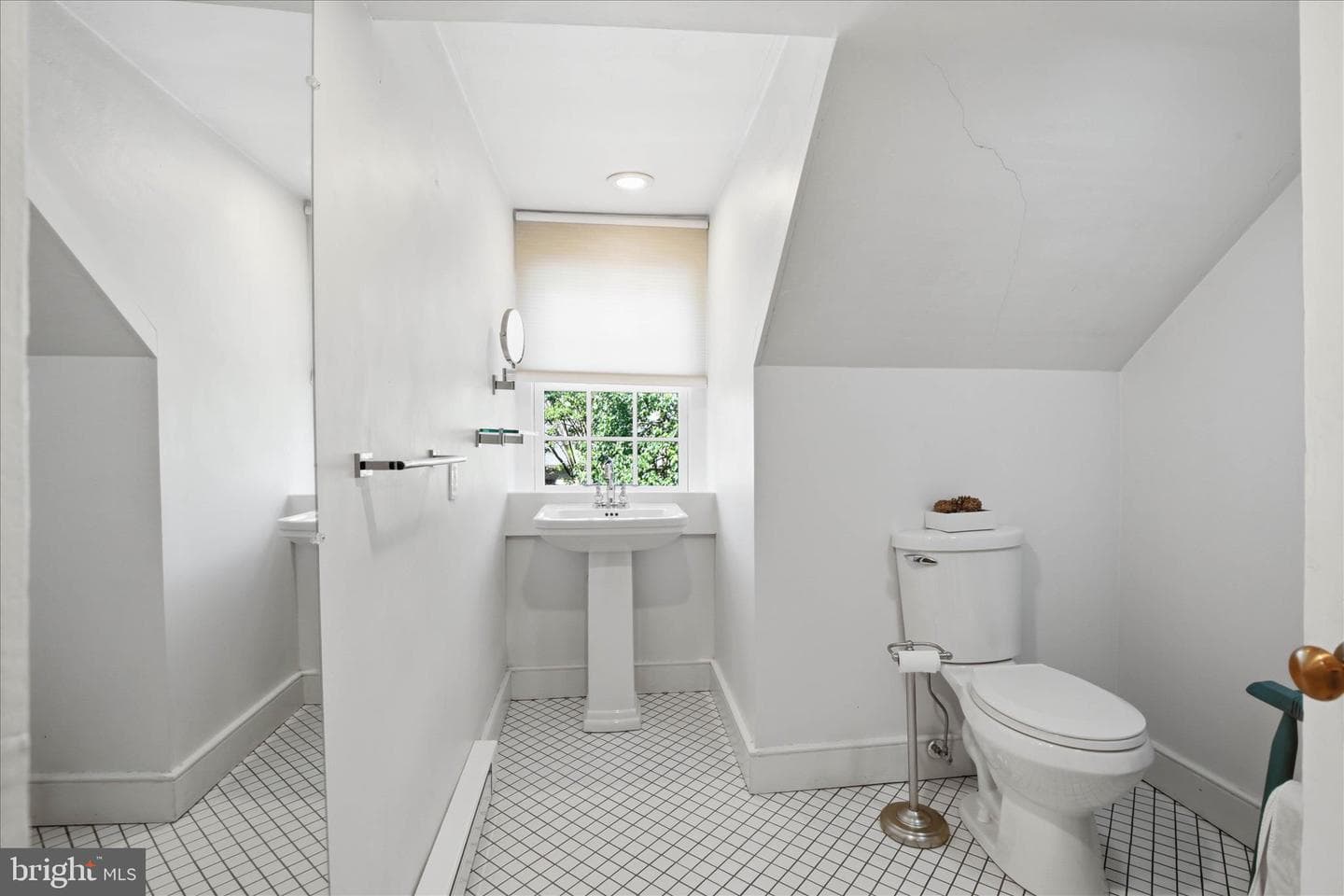 119 S Duke Street photo 39