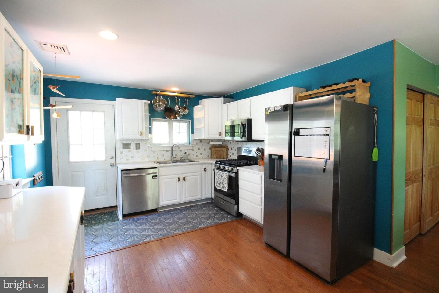 665 Hempfield Hill Road photo 17