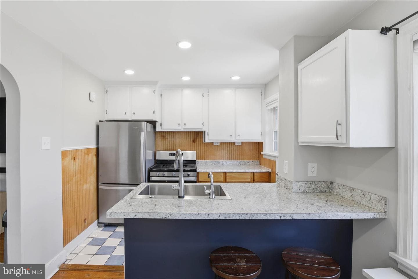 307 Atkins Avenue photo 13