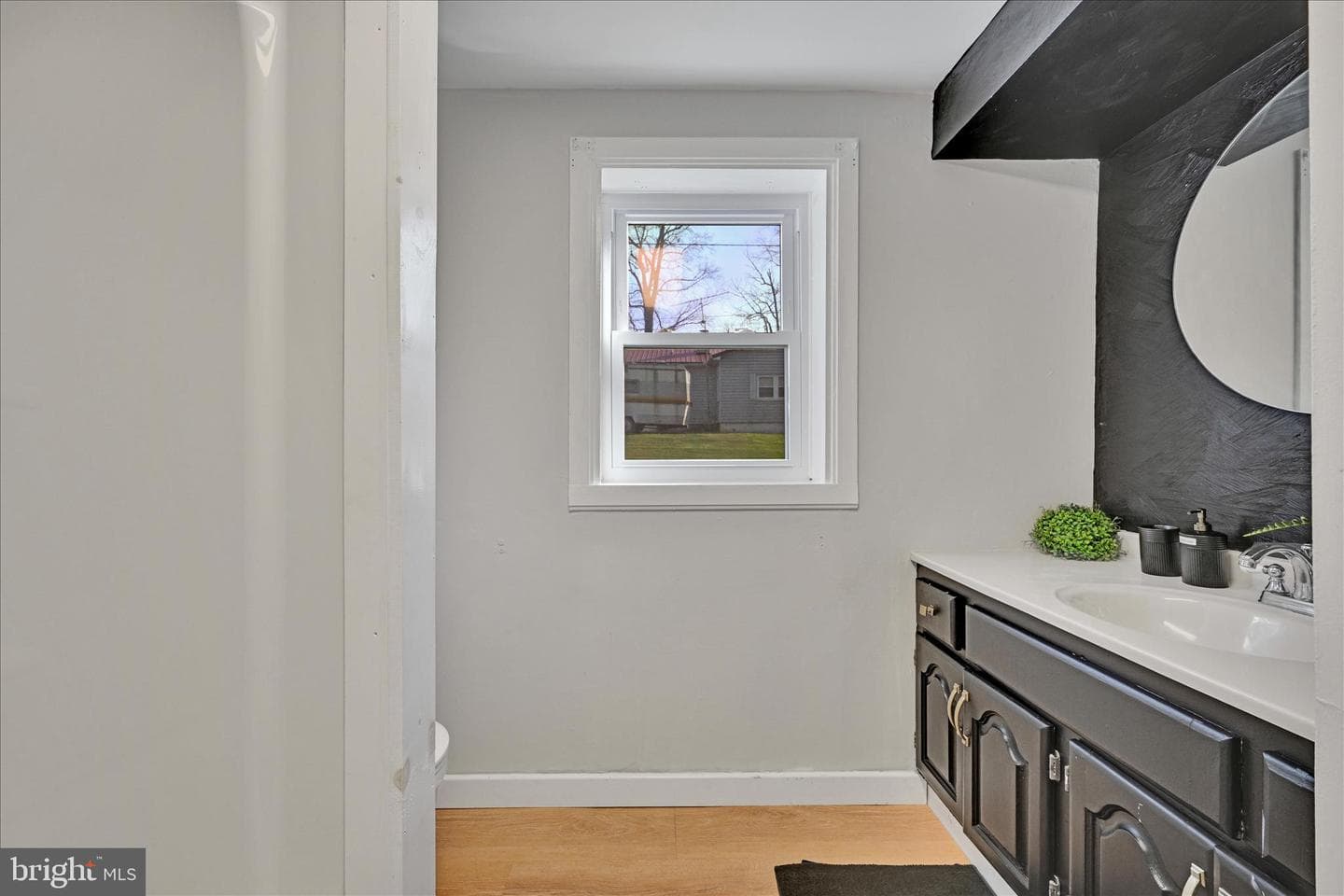 3 Greenlawn Drive photo 24