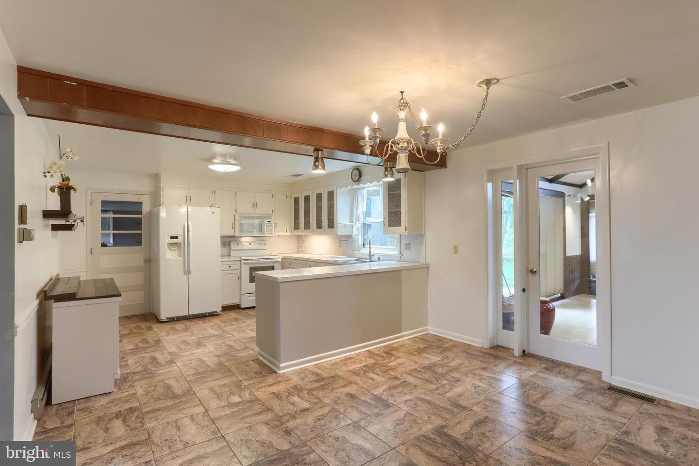 2040 Miller Road photo 31