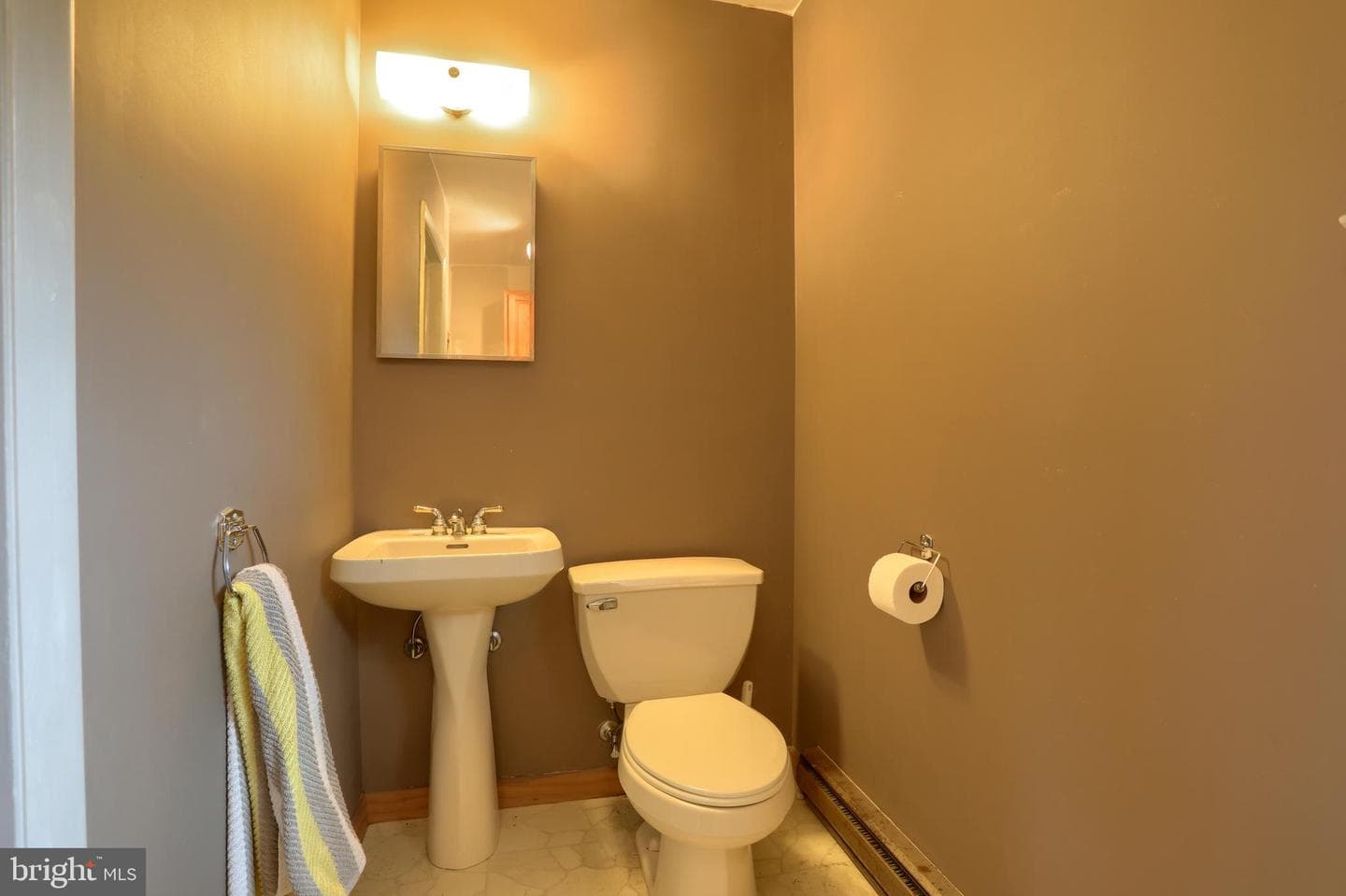 2040 Miller Road photo 43