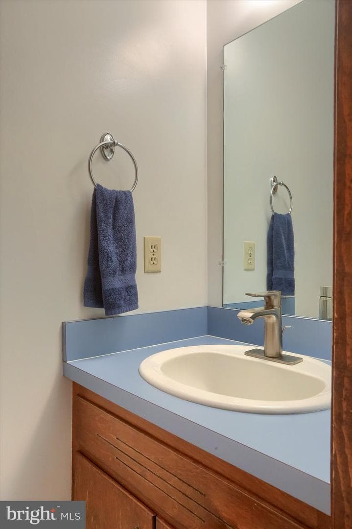 583 Miller Road photo 10