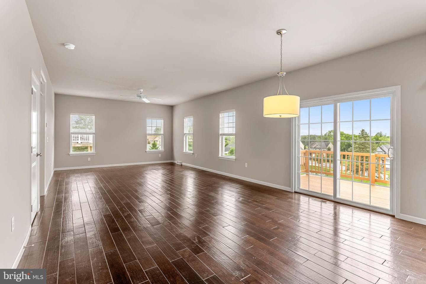 3937 Archer Lane photo 12