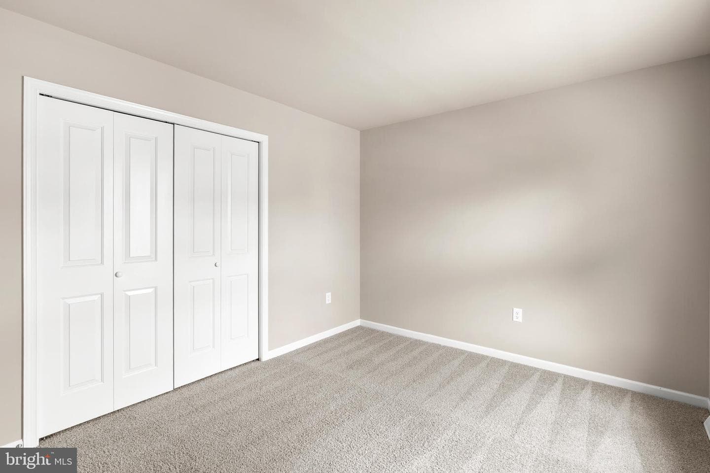 3937 Archer Lane photo 24