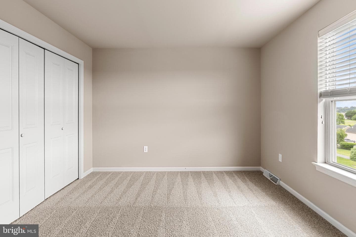 3937 Archer Lane photo 26