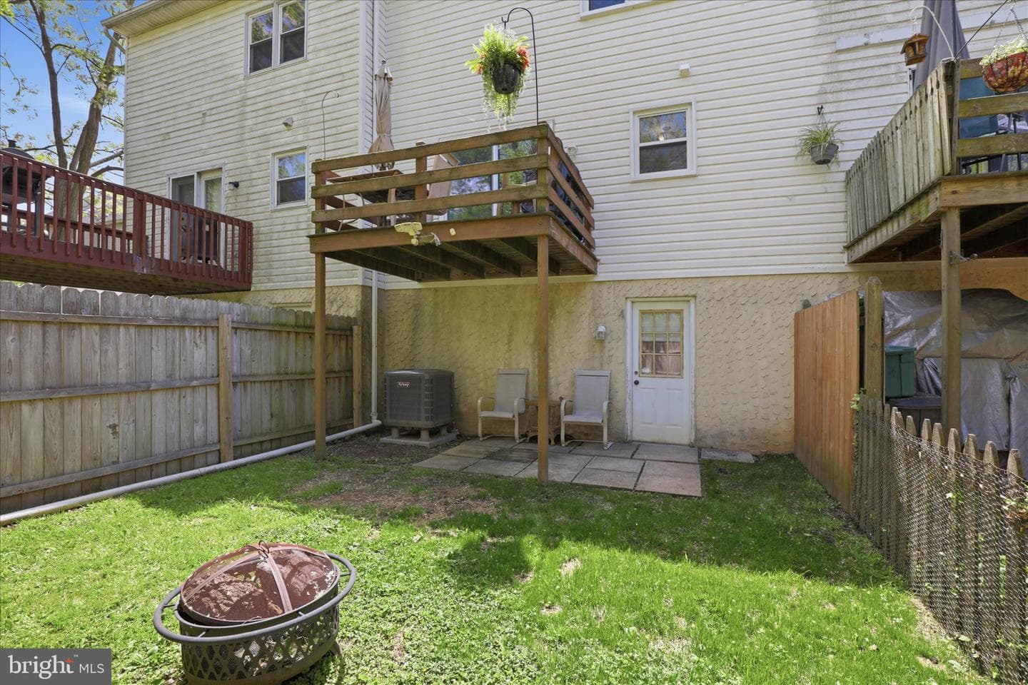 279 Heatherwood Drive photo 33