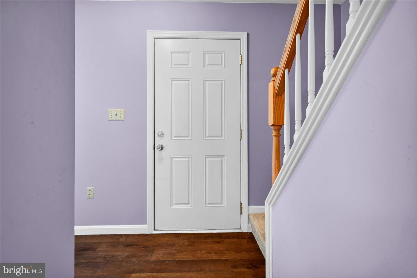 433 Springfield Court photo 5