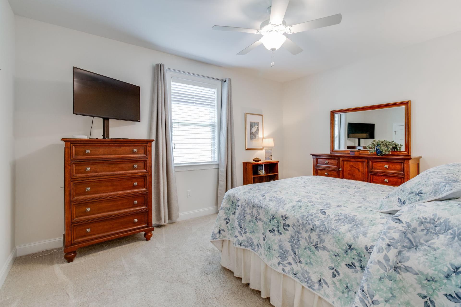 357 Home Towne Boulevard photo 26