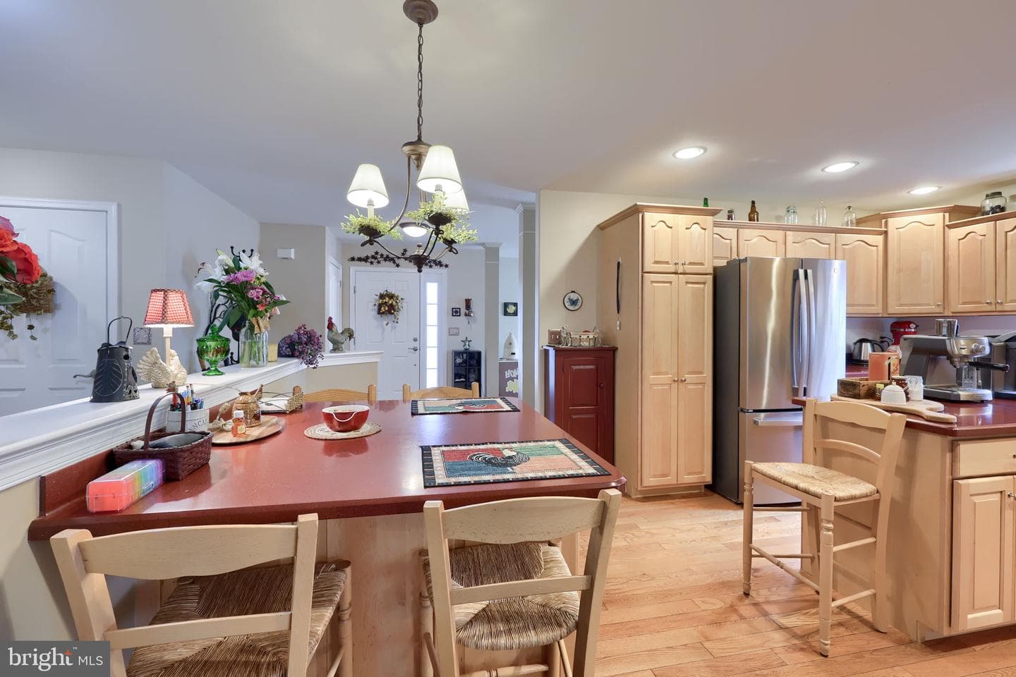 1042 Cambridge Drive photo 10