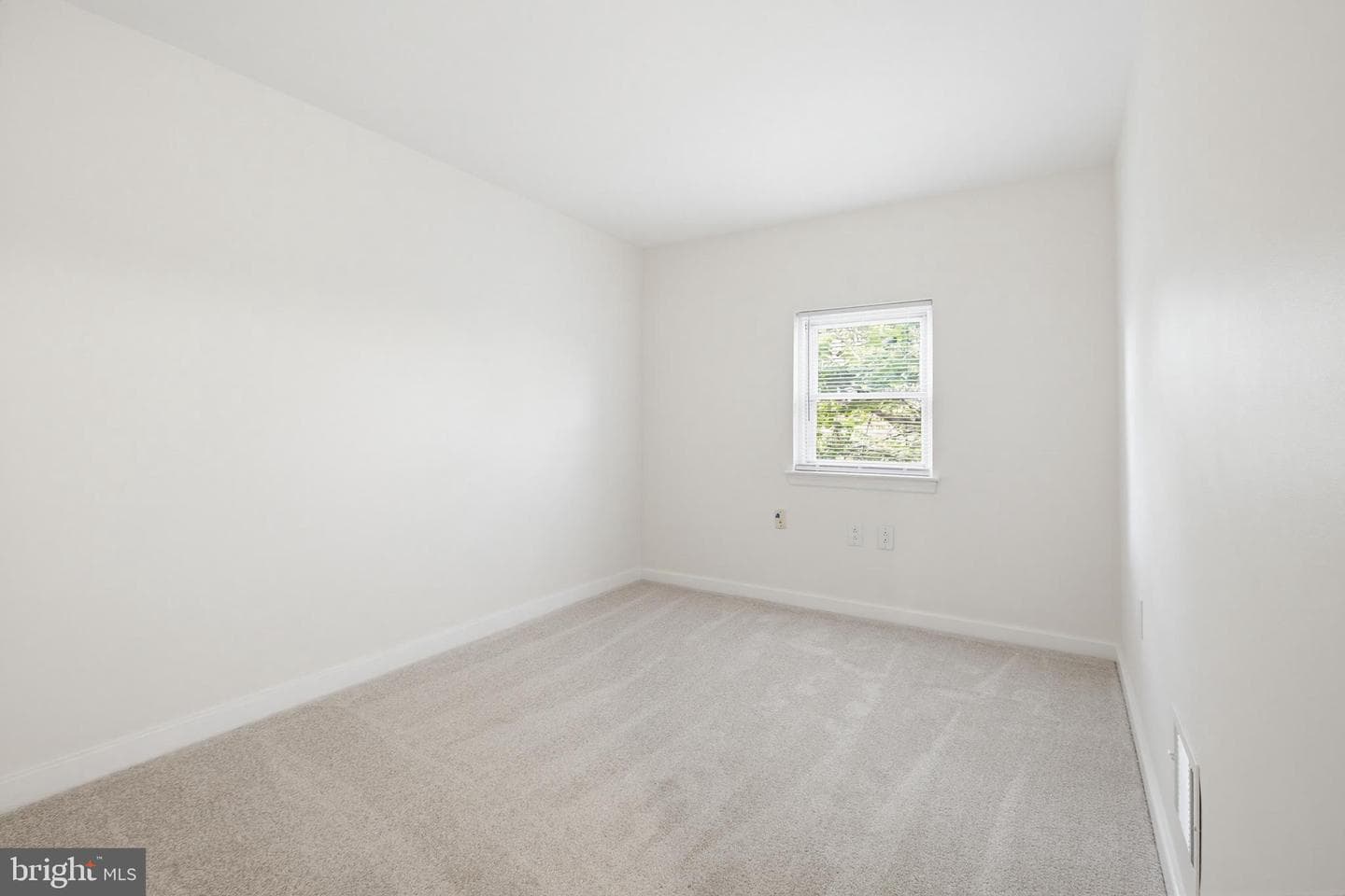 57 Prospect Street photo 24