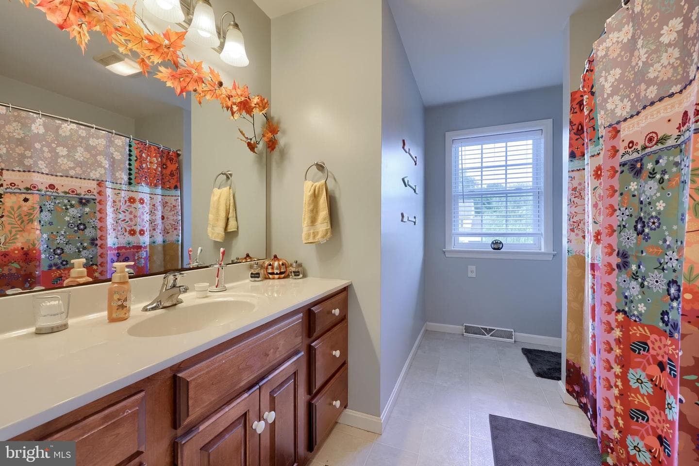 119 Julia Lane photo 39