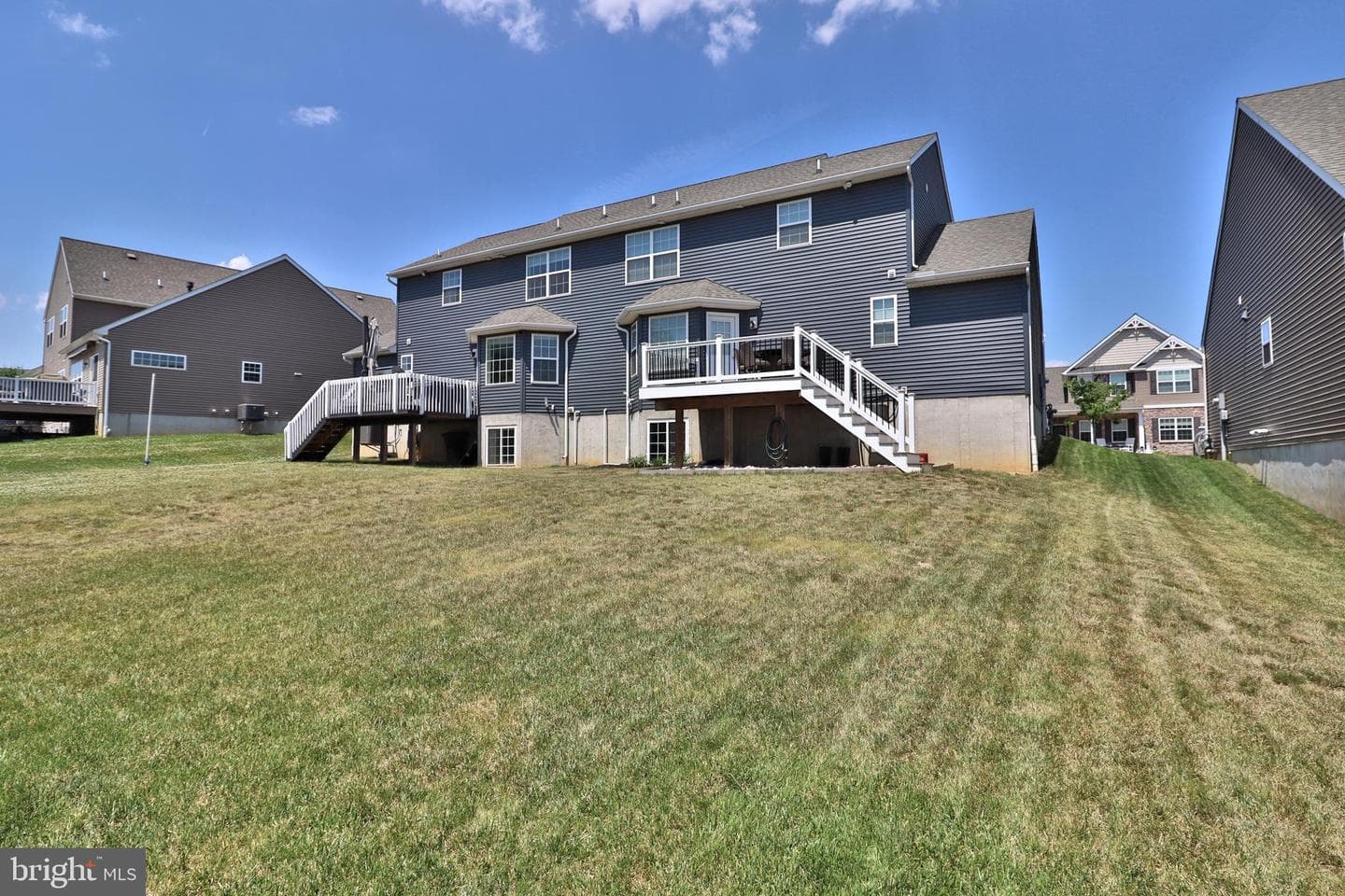 685 Kincaid Avenue photo 39