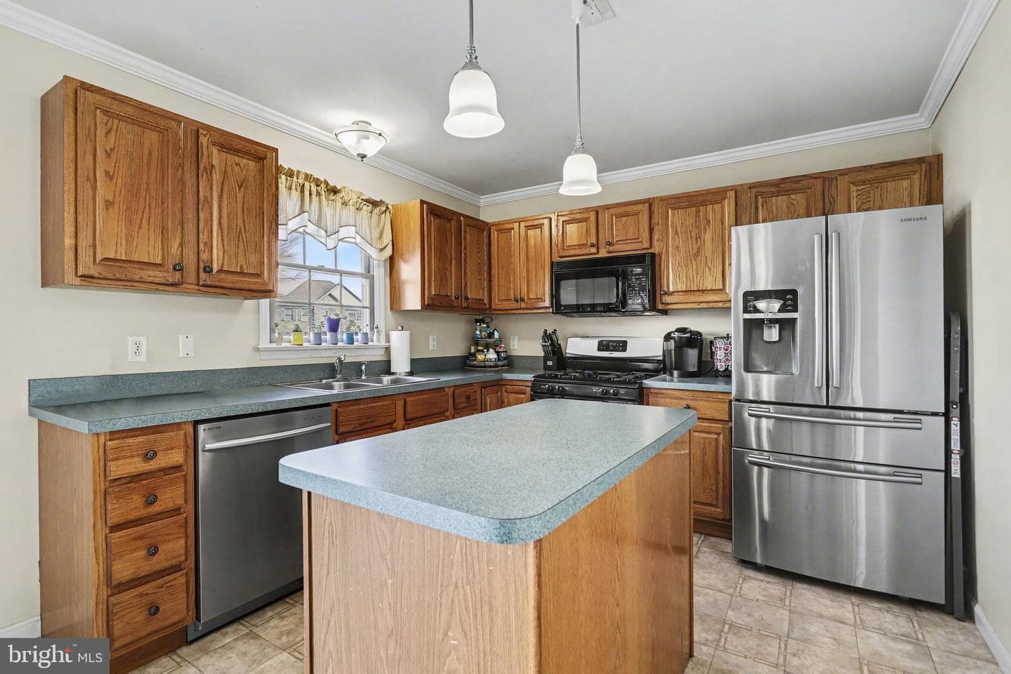 815 Buckingham Boulevard photo 14