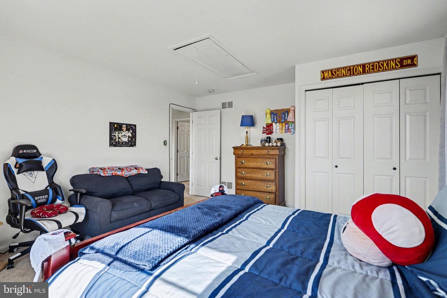 815 Buckingham Boulevard photo 31
