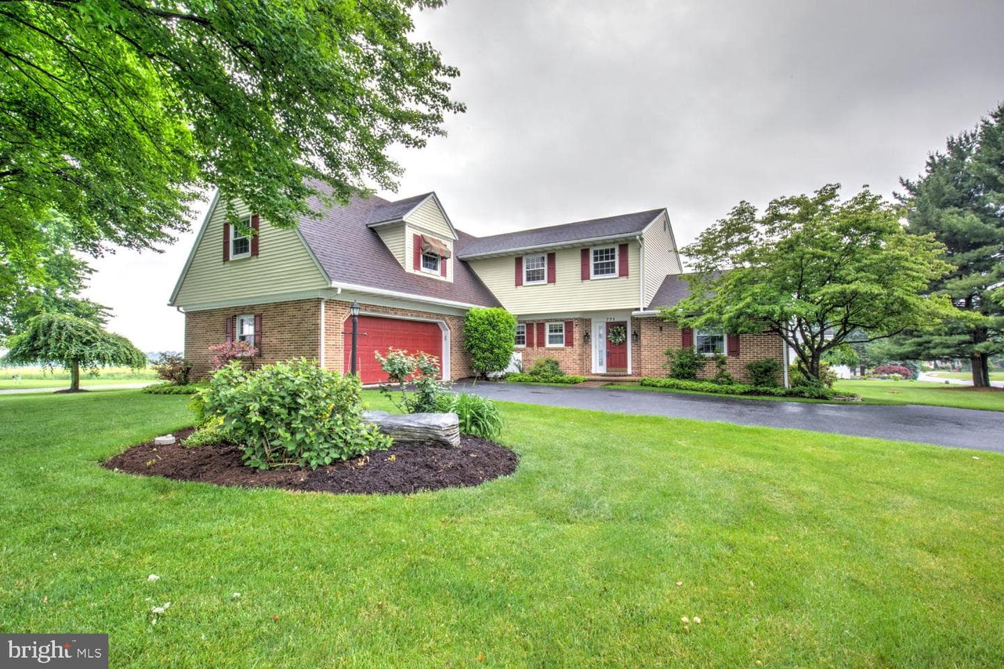 771 E Oregon Road photo 1
