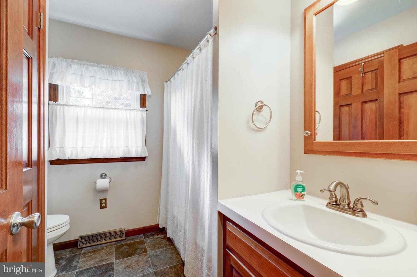 771 E Oregon Road photo 22