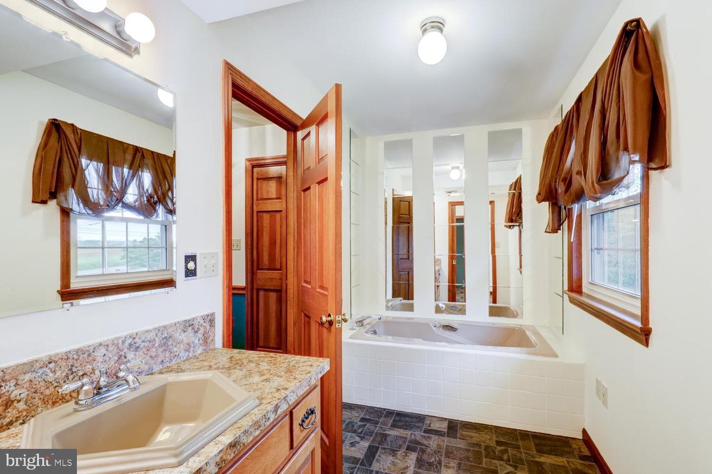 771 E Oregon Road photo 43
