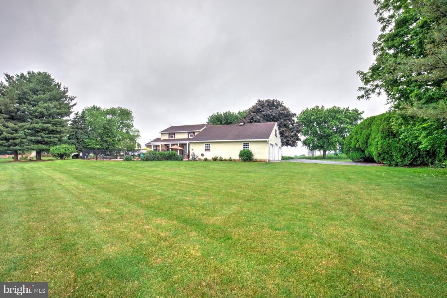 771 E Oregon Road photo 5