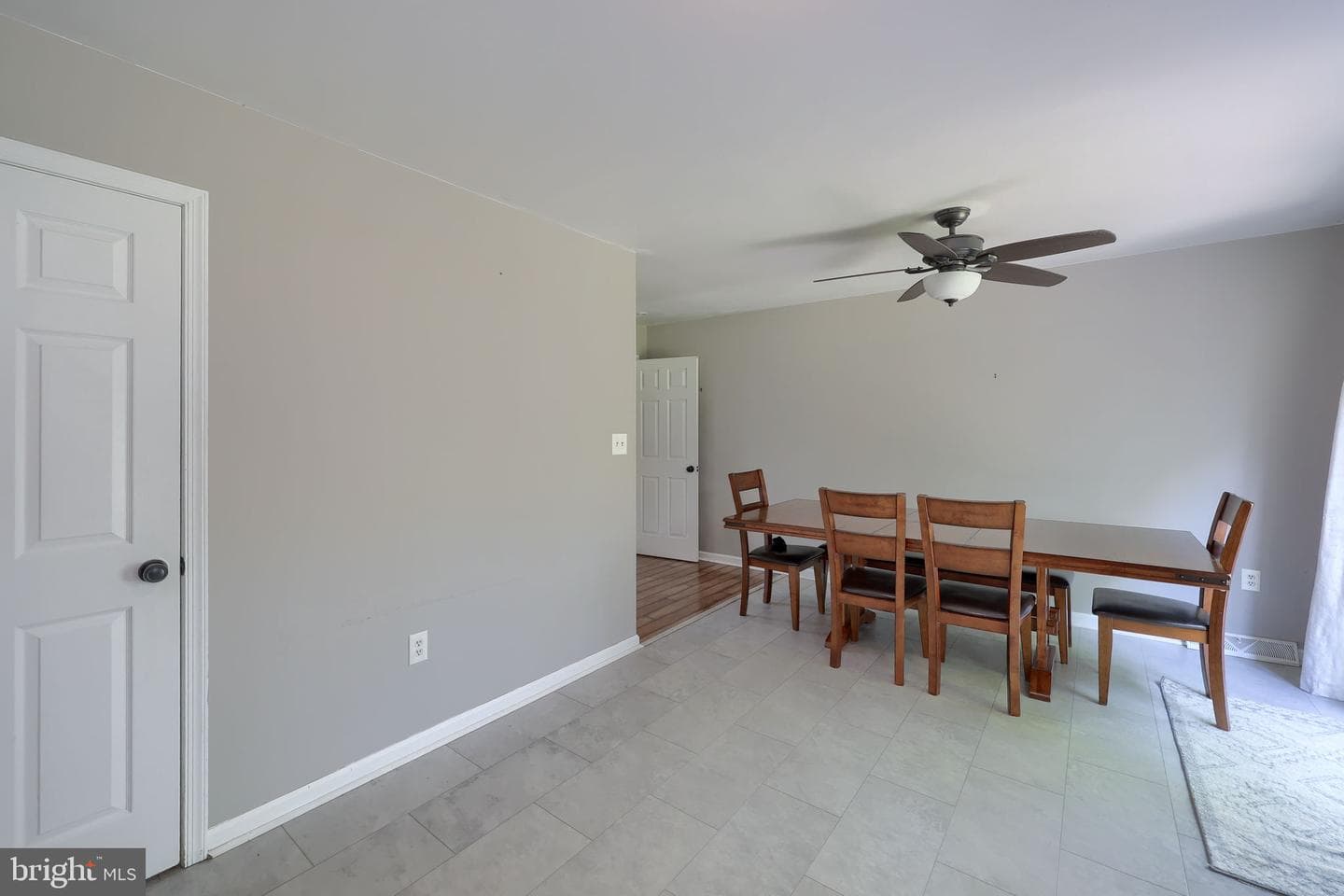 337 Crosswinds Drive photo 10