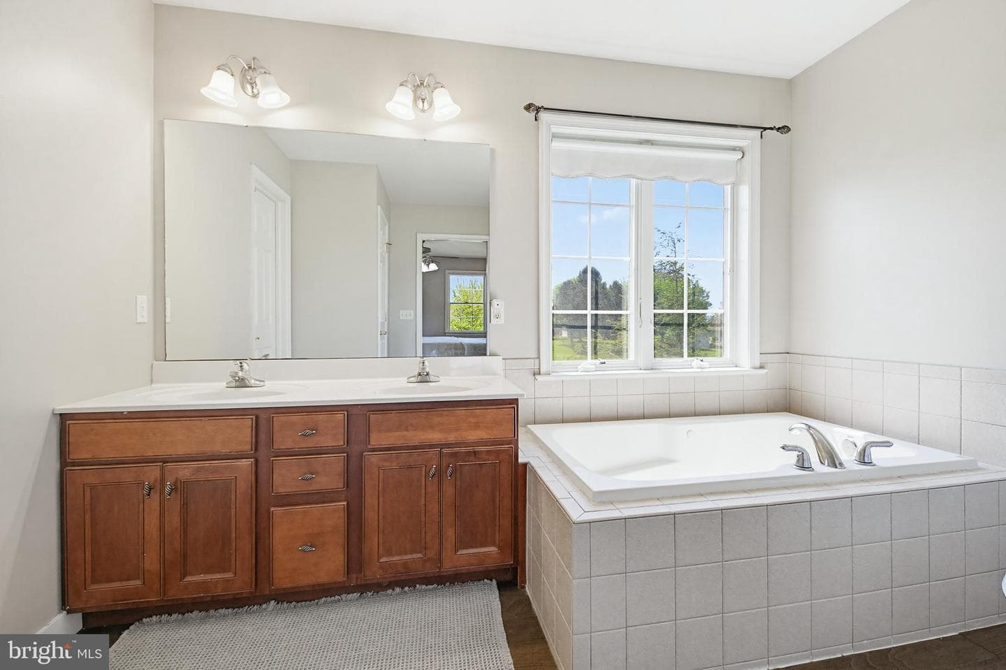 40 Jewel Drive photo 17