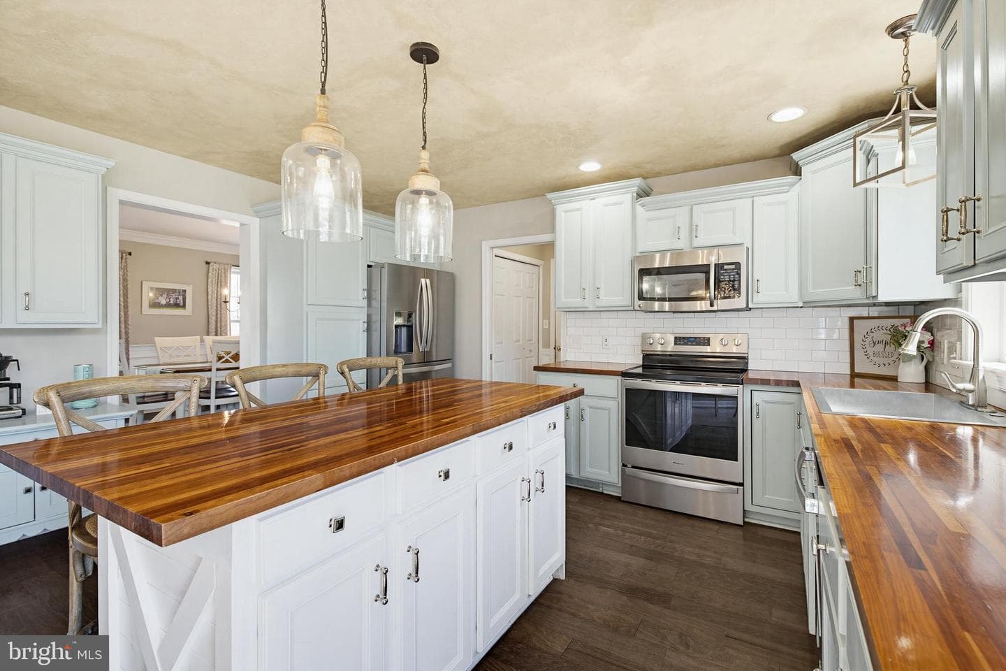 40 Jewel Drive photo 8