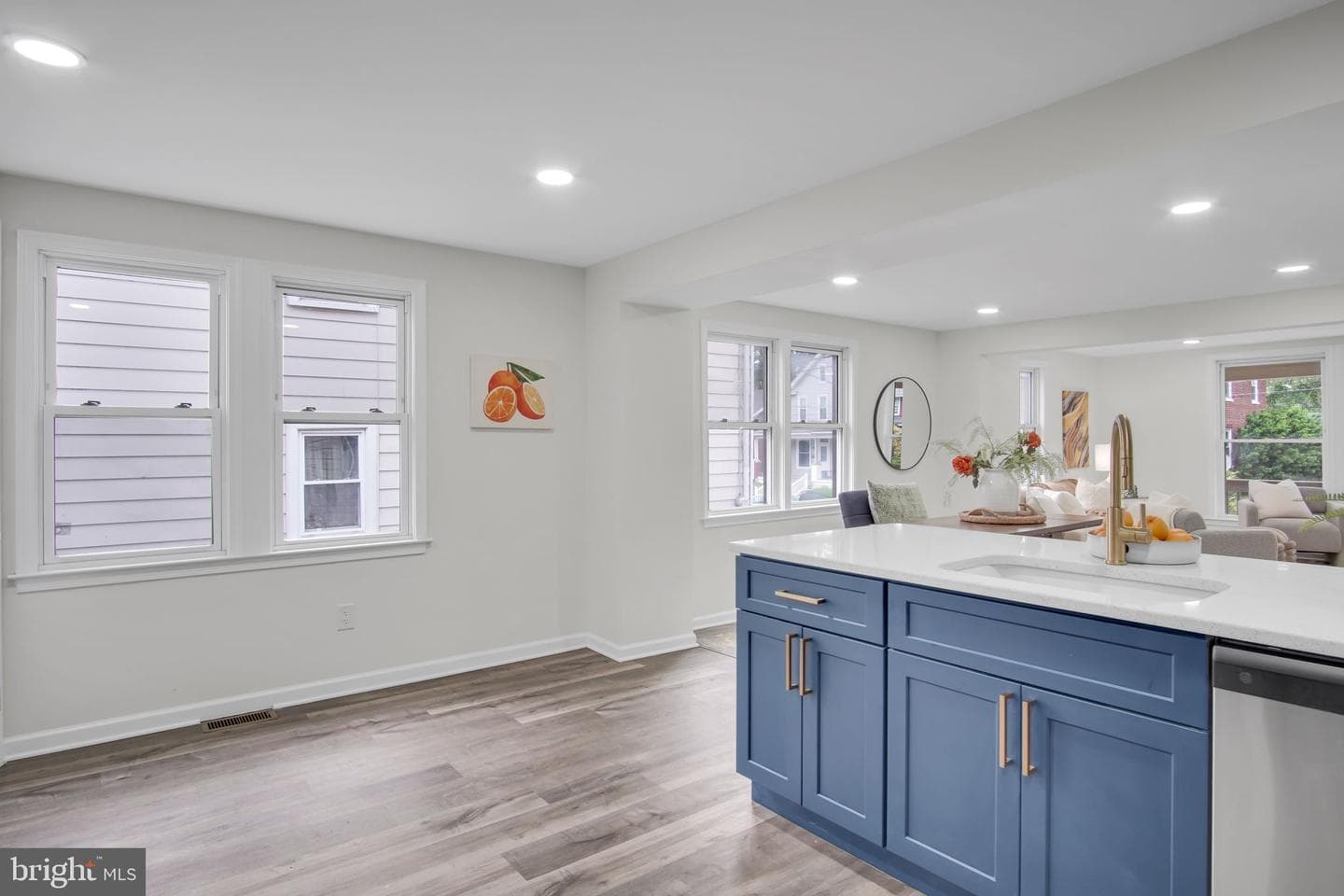 335 N Market Street photo 8