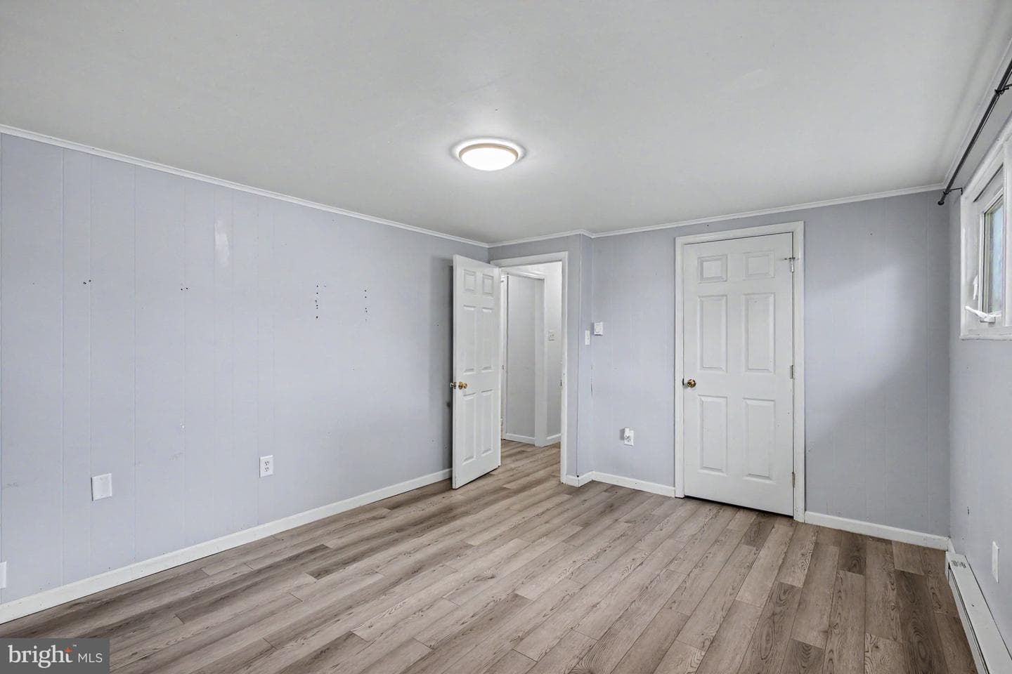 541 Golden Street photo 16