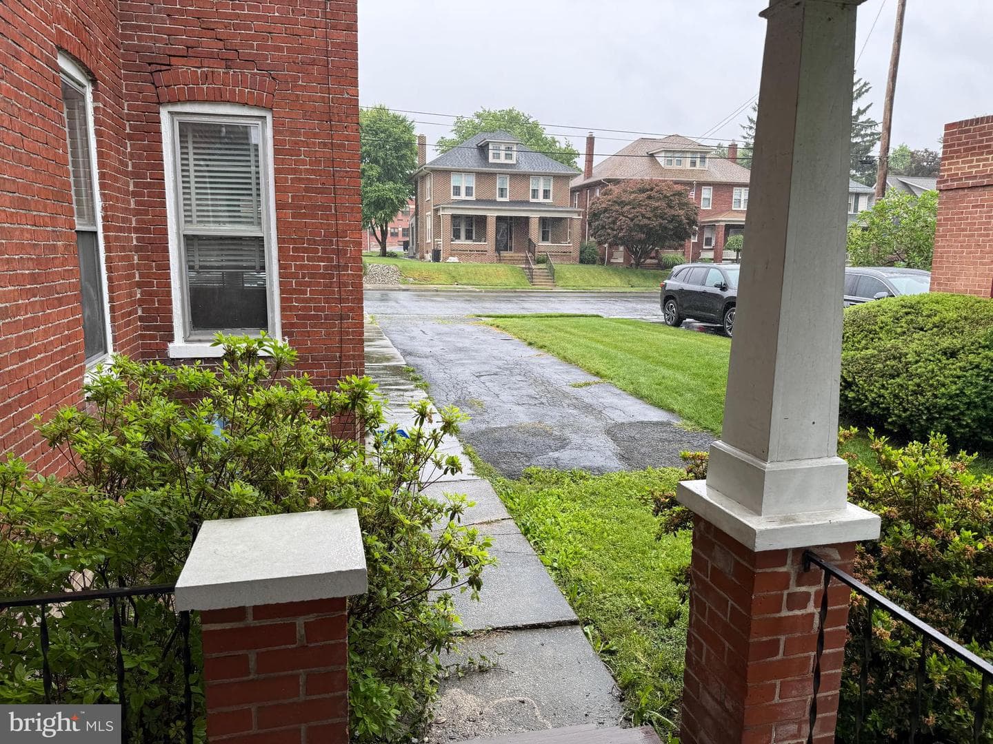 912 Locust Street photo 2