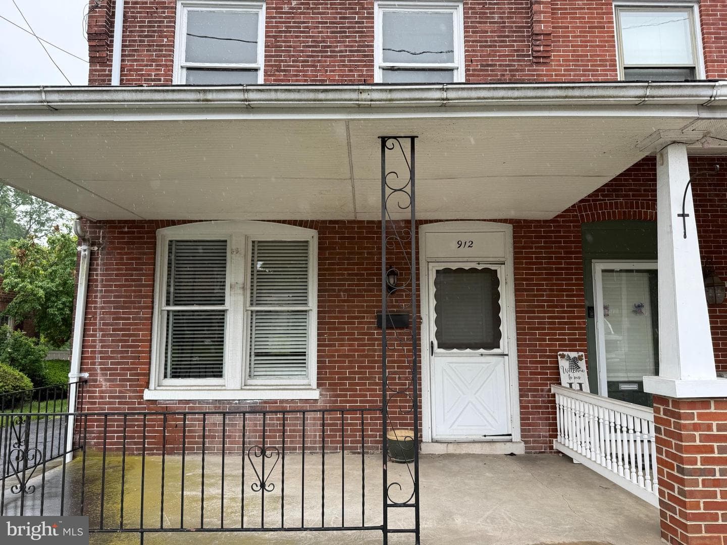 912 Locust Street photo 4