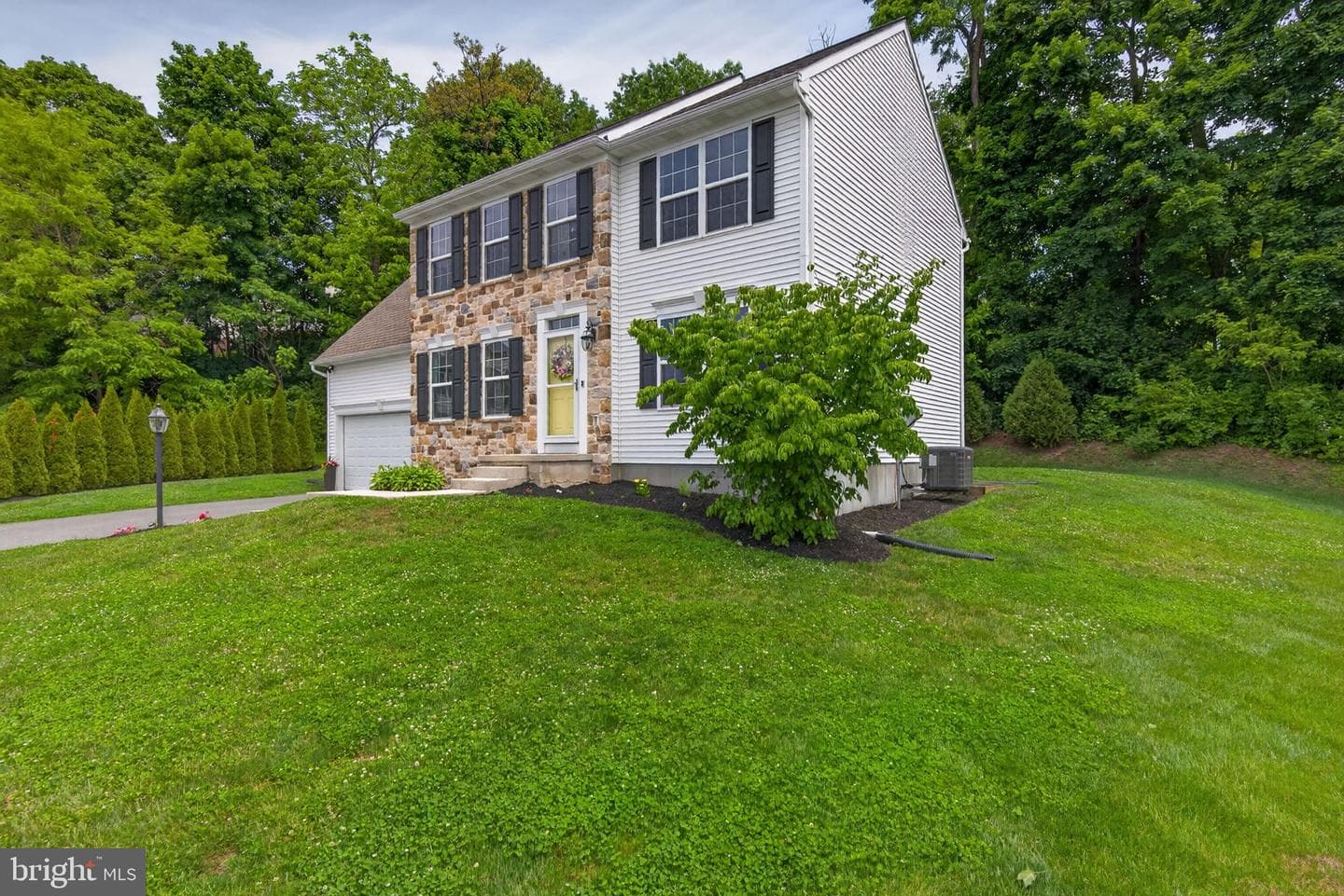 18 Copperwood Lane photo 3