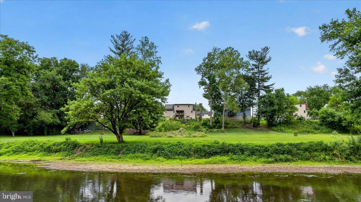 1865 Wilderness Road photo 38