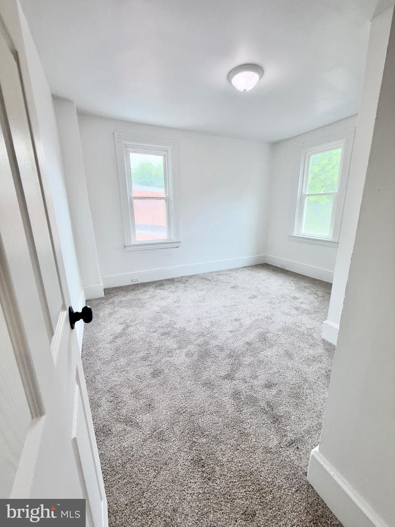 321 Beaver Street photo 17