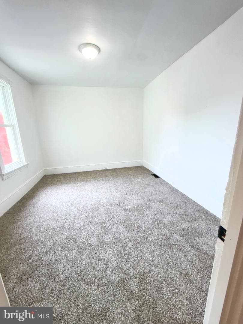 321 Beaver Street photo 21