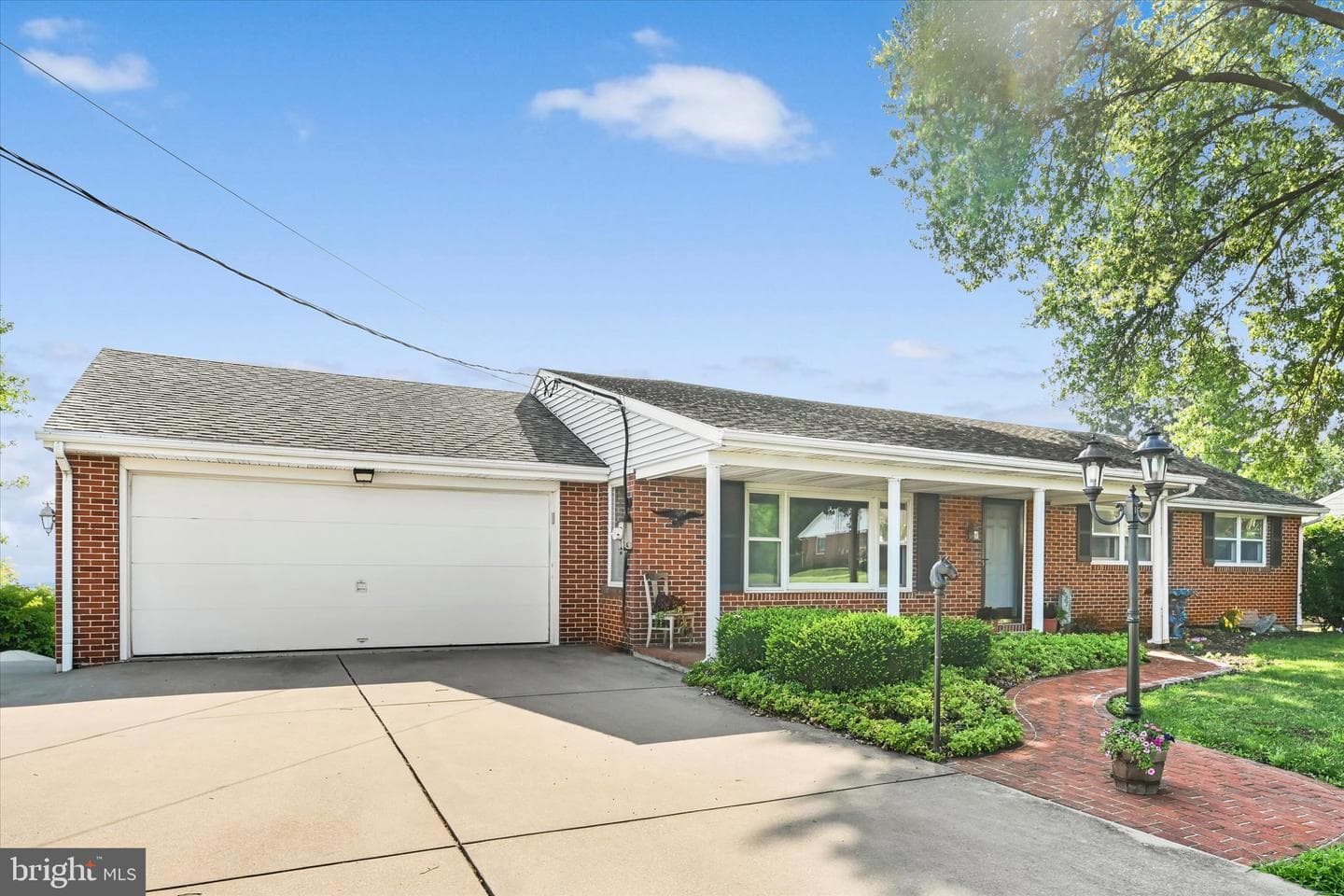627 Pine Hill Road, Lititz