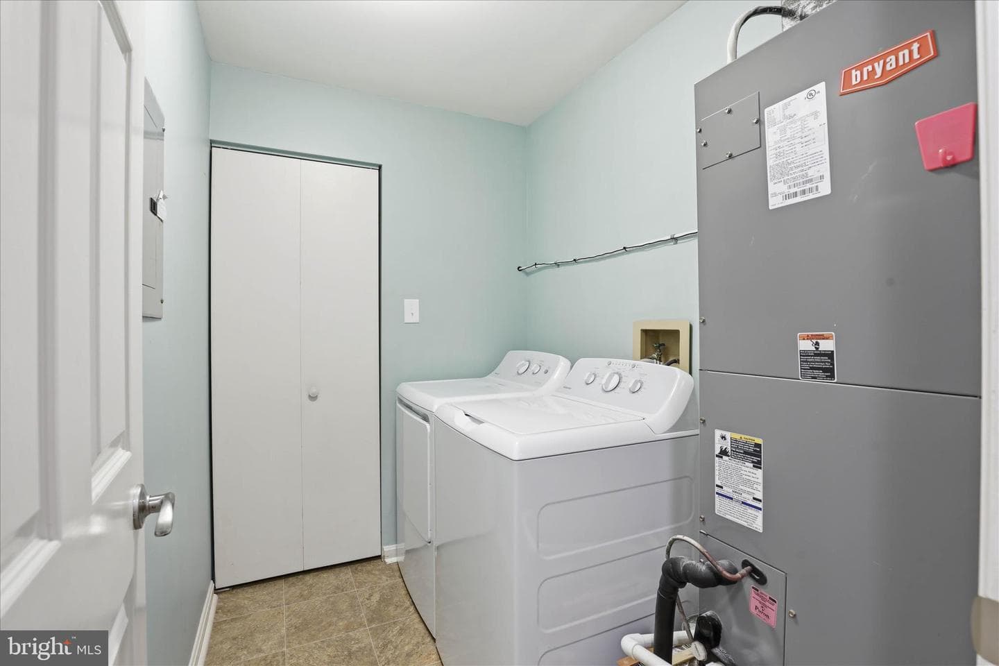223 Greenview Drive photo 23