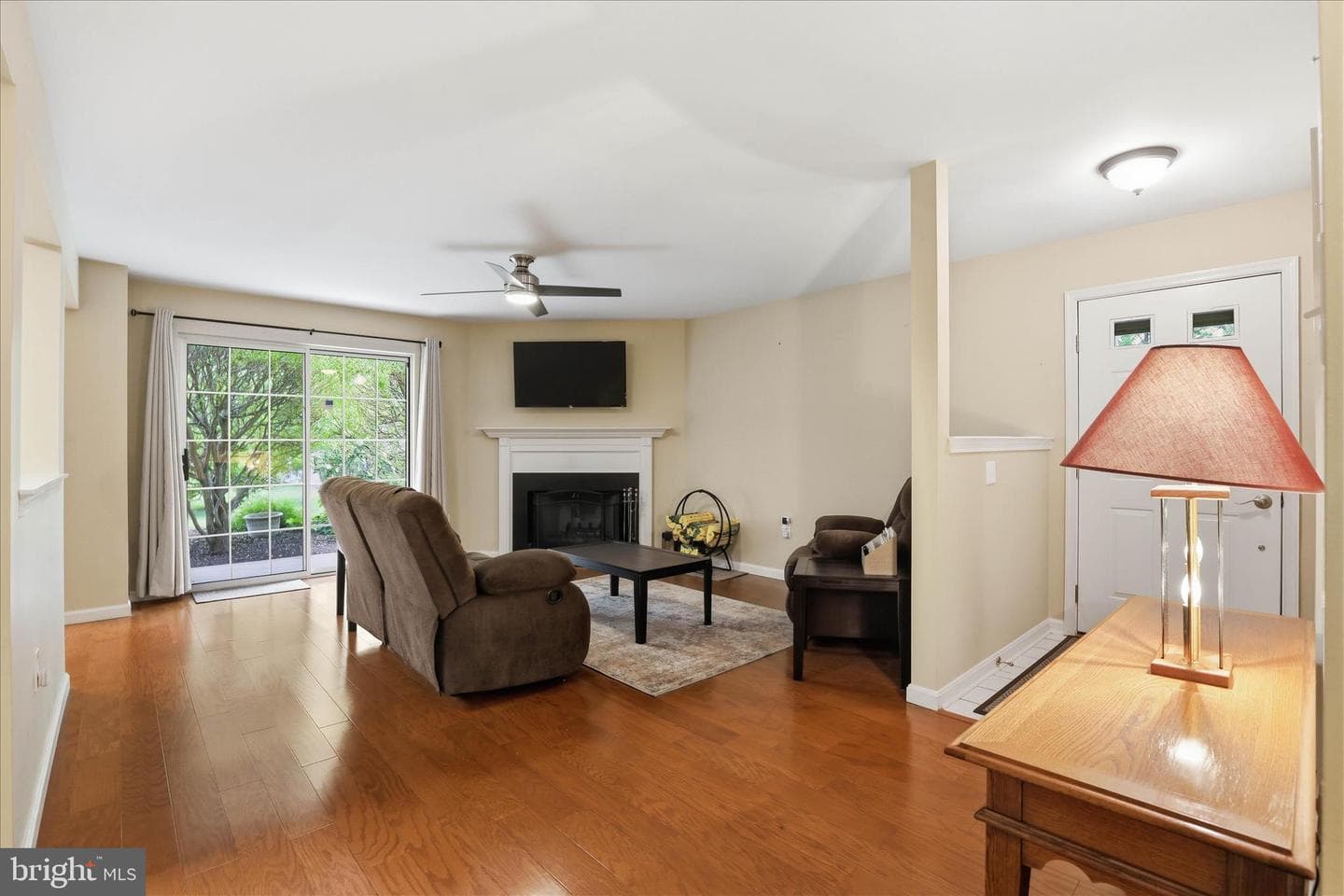223 Greenview Drive photo 4
