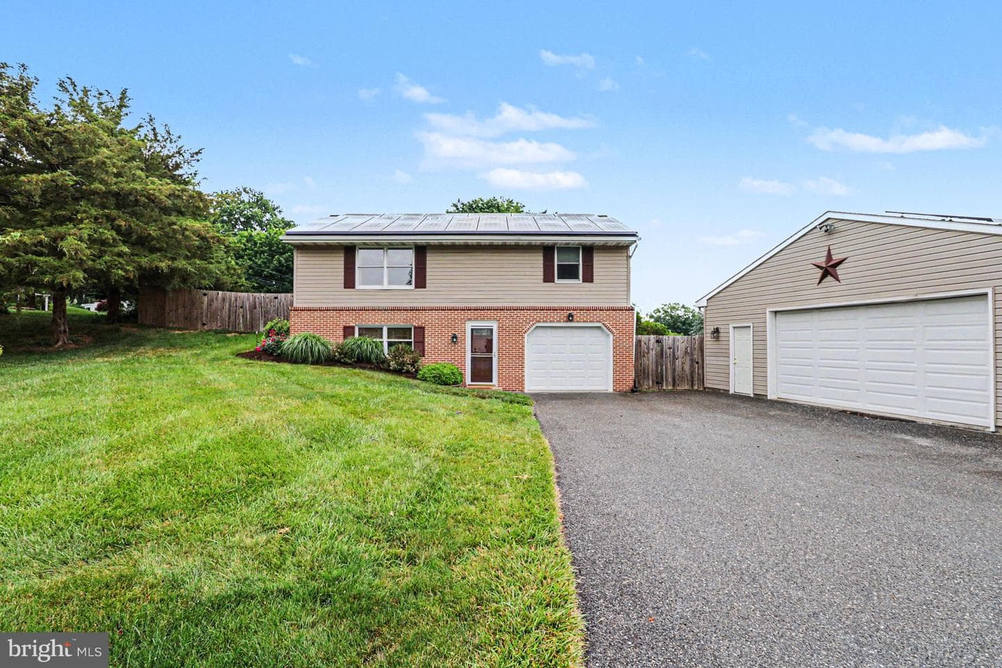 714 Kenton Road photo 2