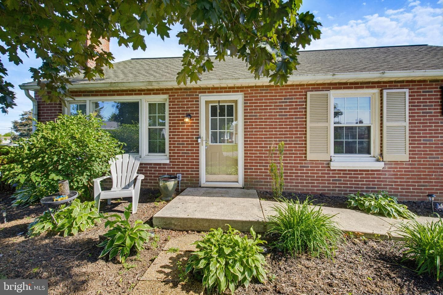 2114 Shaaron Drive