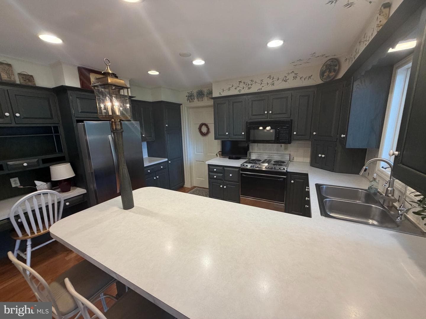 957 Mondale Road photo 25