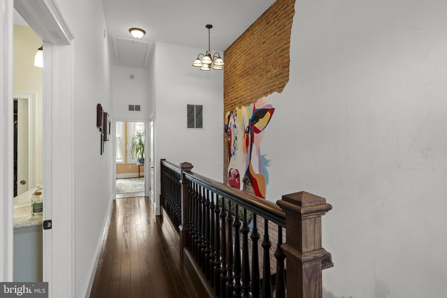 305 N Queen Street photo 35