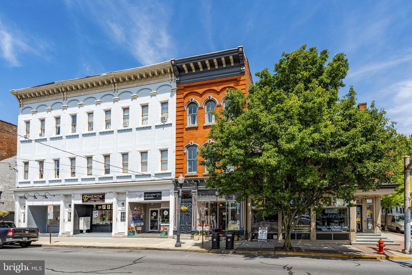 305 N Queen Street photo 49